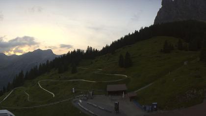 Stn. Oeschinen: Rodelbahn Oeschinensee - Berghotel Oeschinensee - Blüemlisalp - Schweizer Alpen-Club SAC