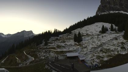 Stn. Oeschinen: Rodelbahn Oeschinensee - Berghotel Oeschinensee - Blüemlisalp - Schweizer Alpen-Club SAC