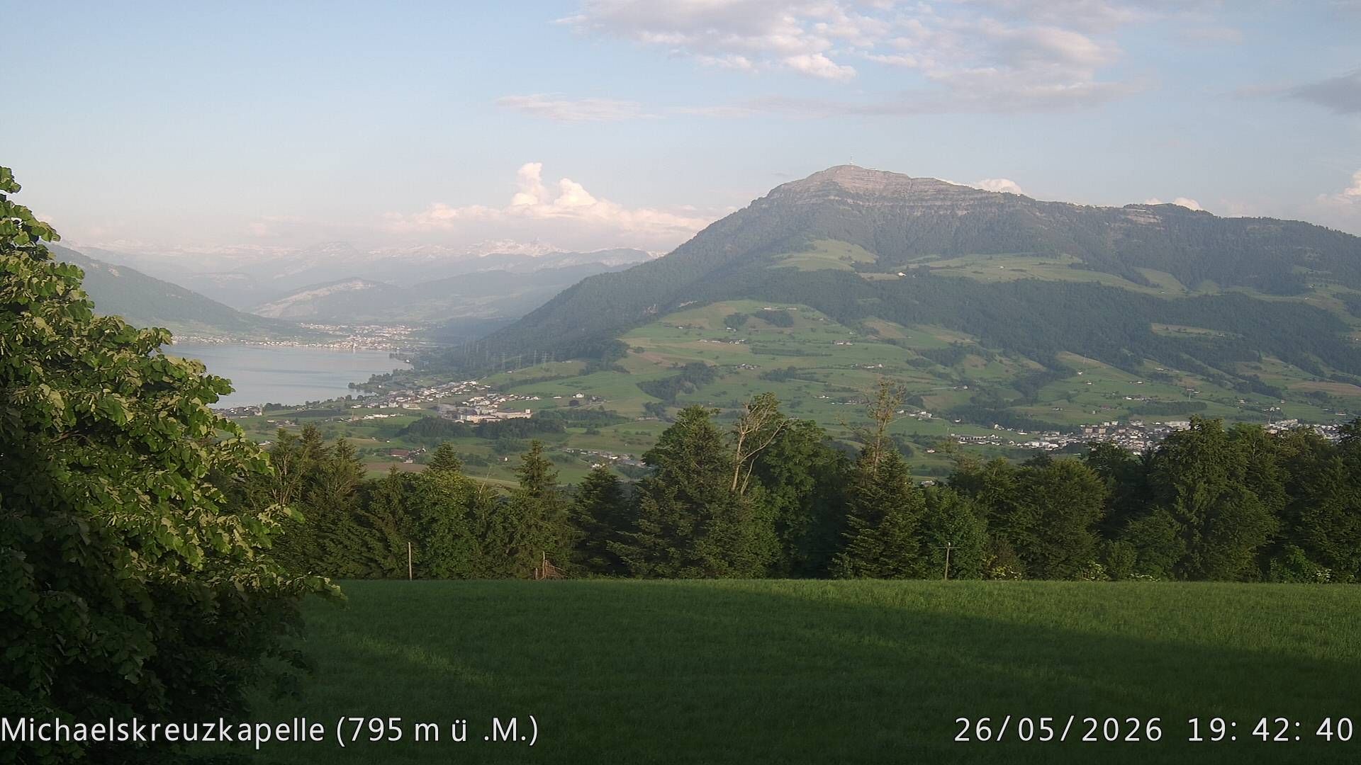 Root › Südosten: Michelskreuz