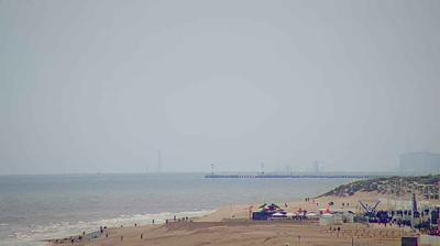 Daylight webcam view from De Panne: Sea promenade beach strand