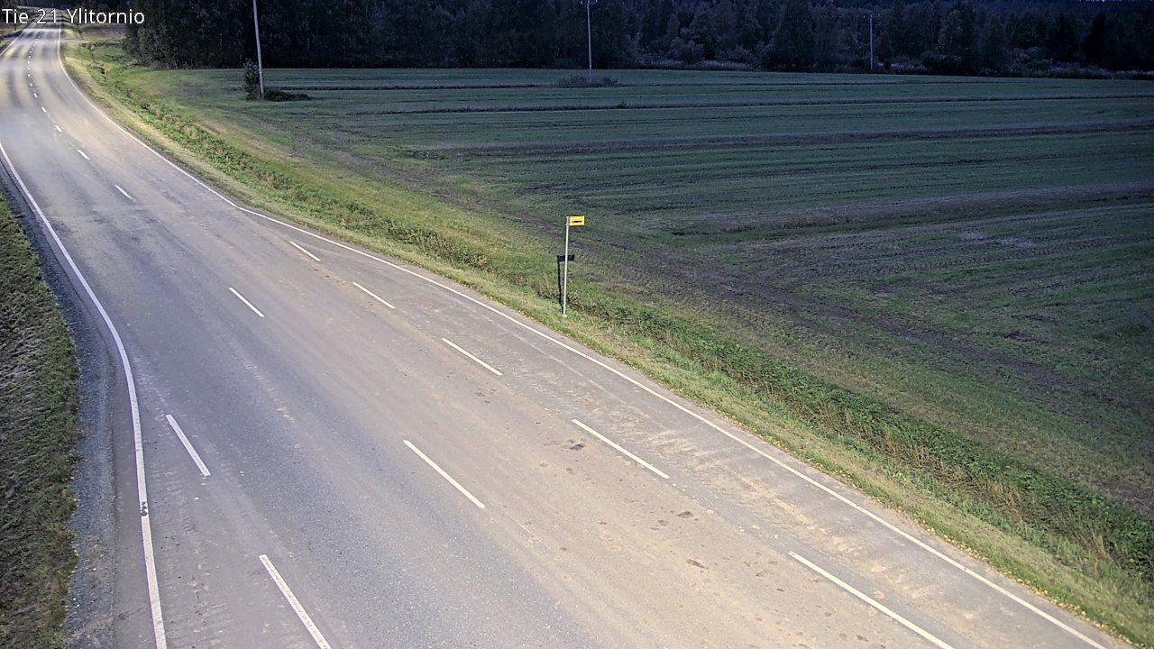 Traffic Cam Korpikyla: Tie 21 Ylitornio - Kilpisjärvelle