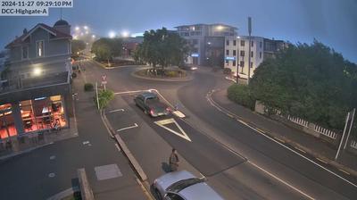 Dunedins Highgate Bridge Traffic View