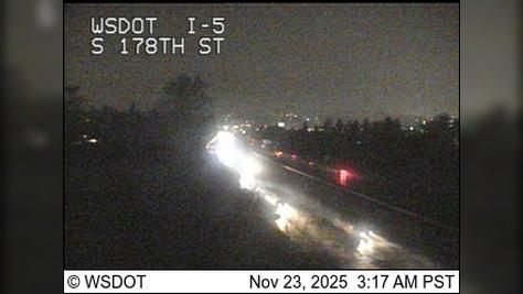 Traffic Cam Burien: I-5 at MP 153.1: S 178th St