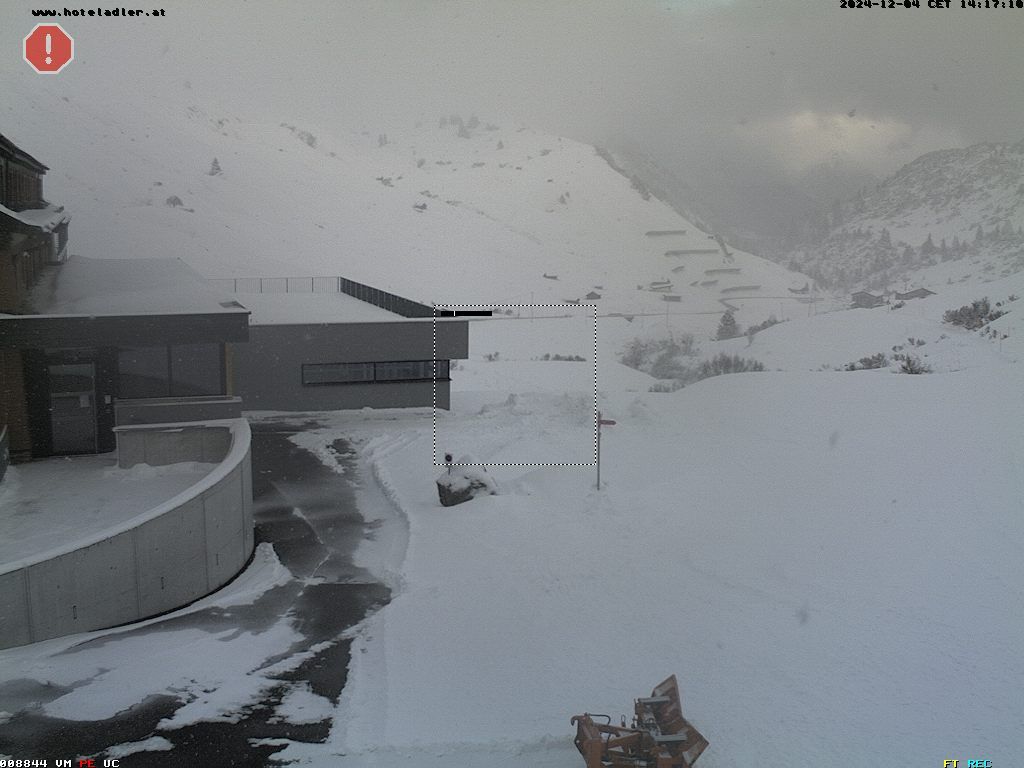 Traffic Cam Gemeinde Warth: Hotel Adler