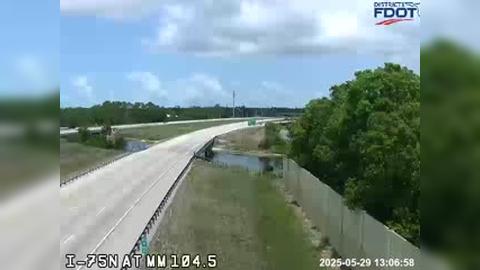 Traffic Cam Golden Gate: 1045N_75_N/O_Collier_M104