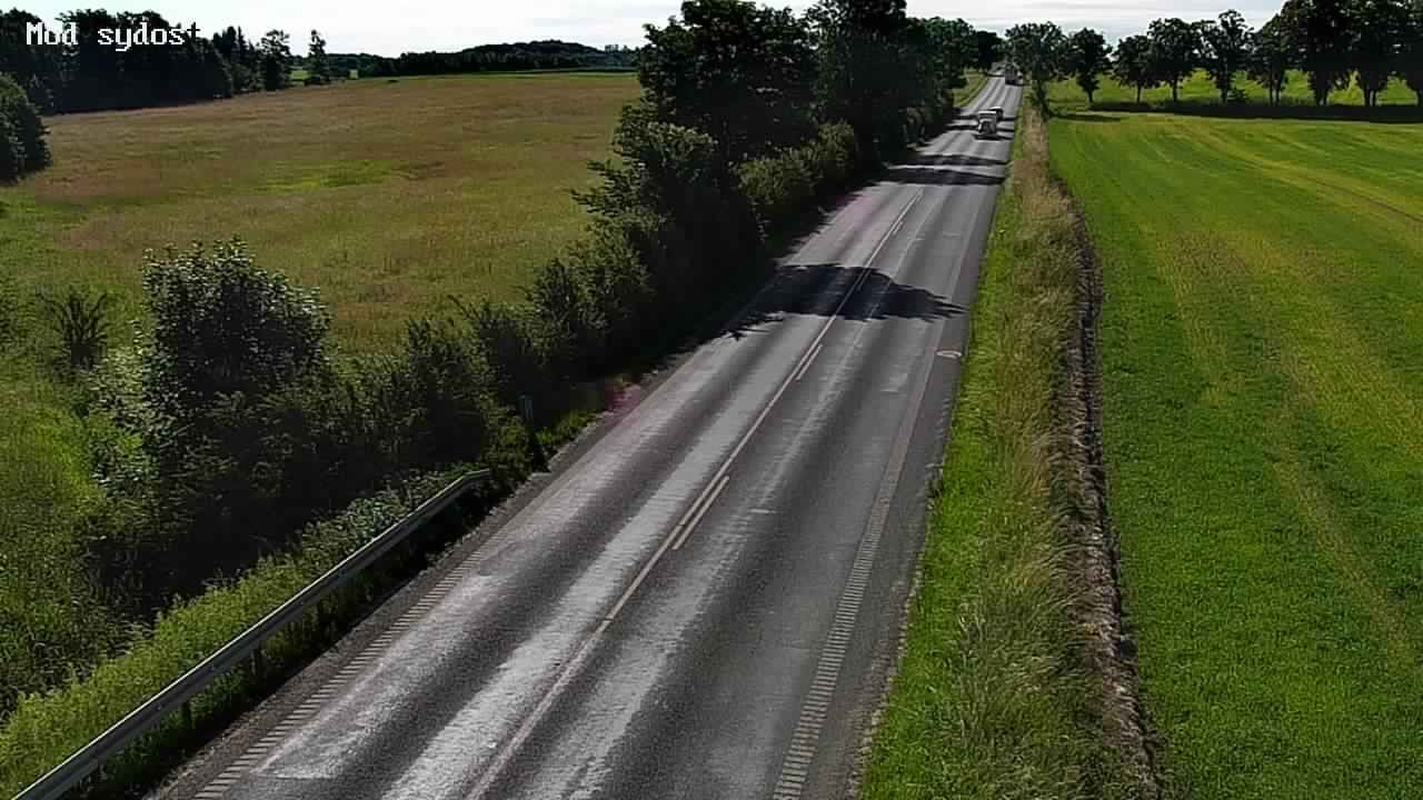 Traffic Cam Langedilgarde: Rute 329 Haarby