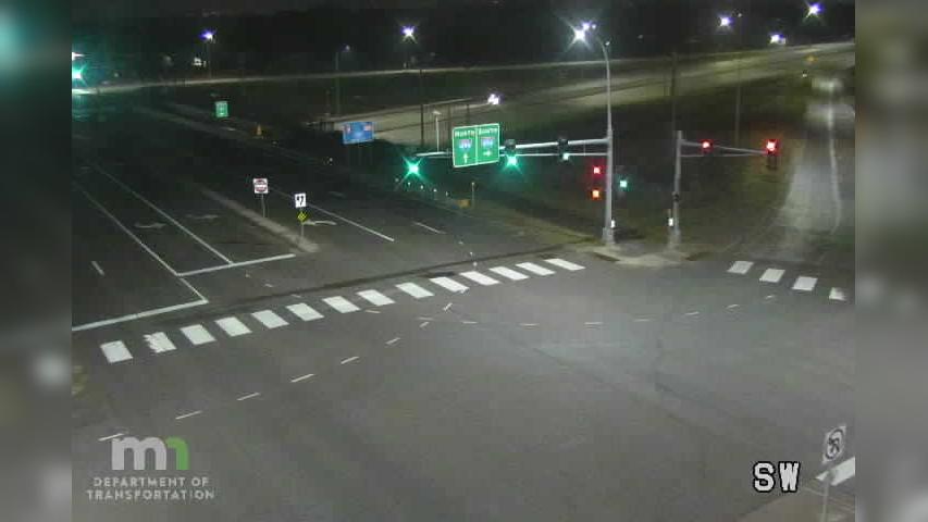 Traffic Cam Plymouth: I-494: I-494 SB @ Rockford Rd WB