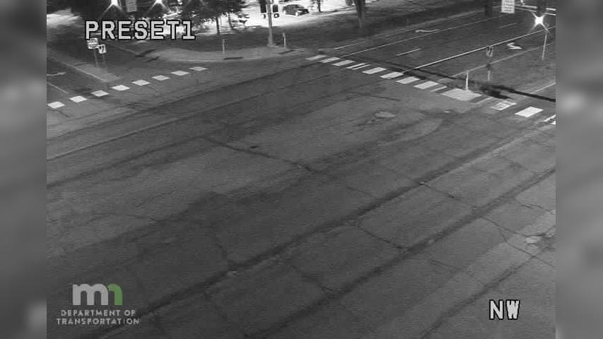 Traffic Cam Roseville: MN 51: T.H.51 NB @ Co Rd C2