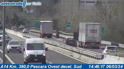 Preview delle webcam di Dragonara: A14 Km. 380,0 Pescara Ovest decel. Sud