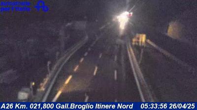 Preview delle webcam di Rossiglione: A26 Km. 021,800 Gall.Broglio Itinere Nord