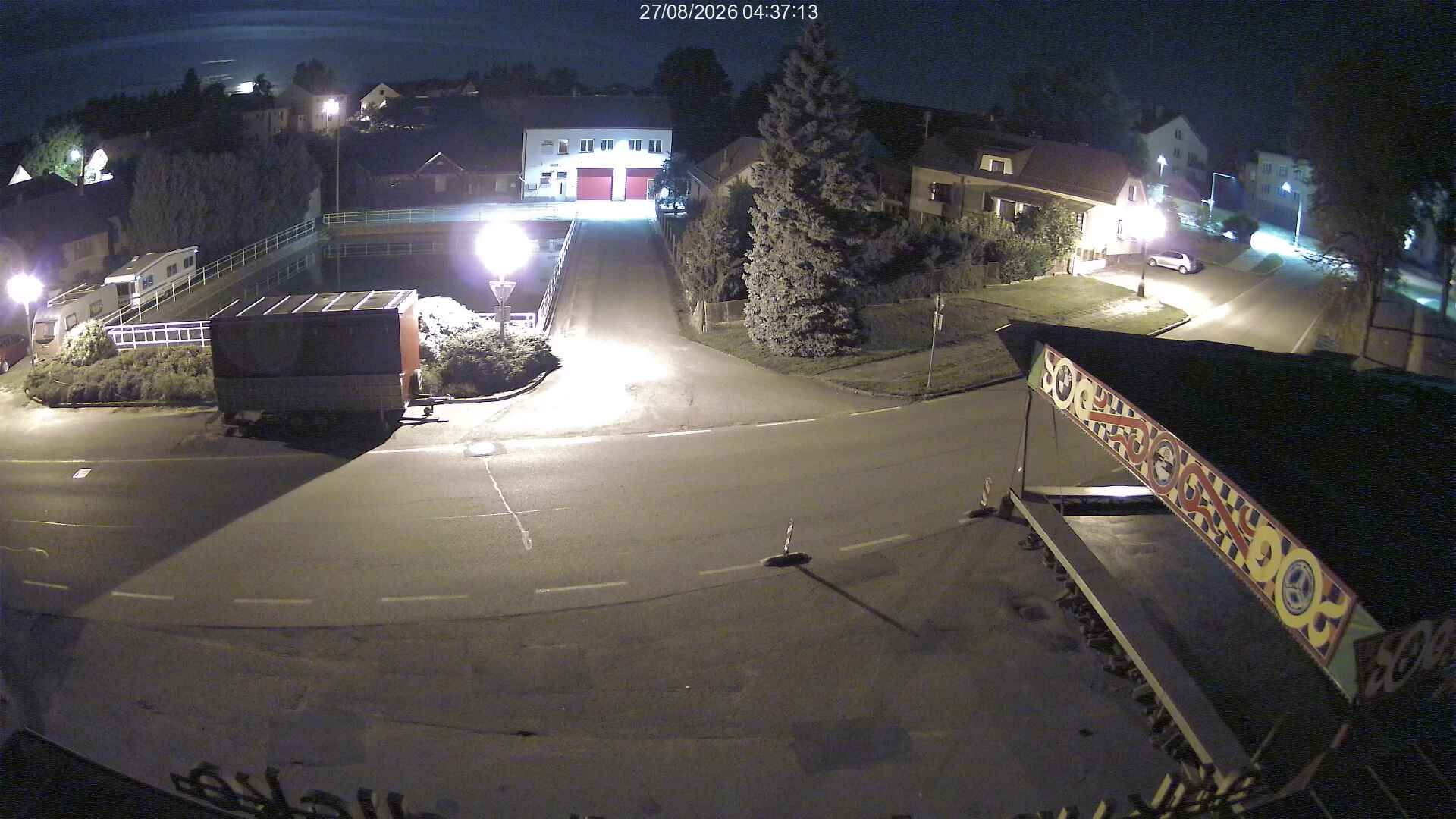Traffic Cam Chrastany › West