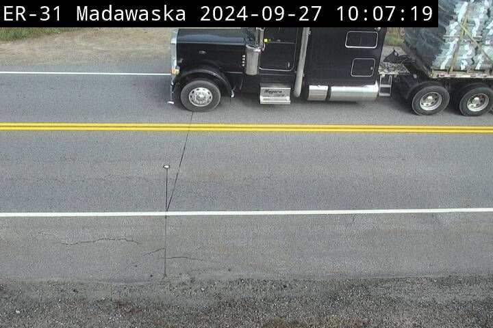 Traffic Cam South Algonquin Township: Highway 60 near Dunnes Road