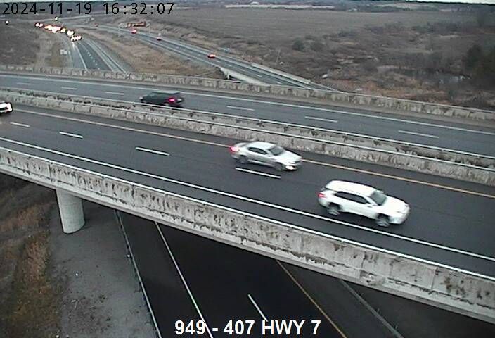 Traffic Cam Brooklin: 407 Near Highway