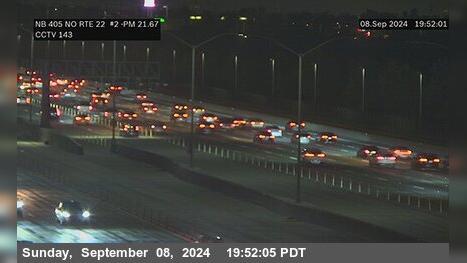 Traffic Cam Seal Beach › North: I-405 : North of SR-22 B