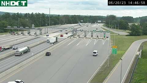 Traffic Cam Hooksett › South: 93 S MM 28.9 CCTV