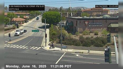 Traffic Cam Downtown Brea › East: SR-90 : Randolph Ave SE Corner