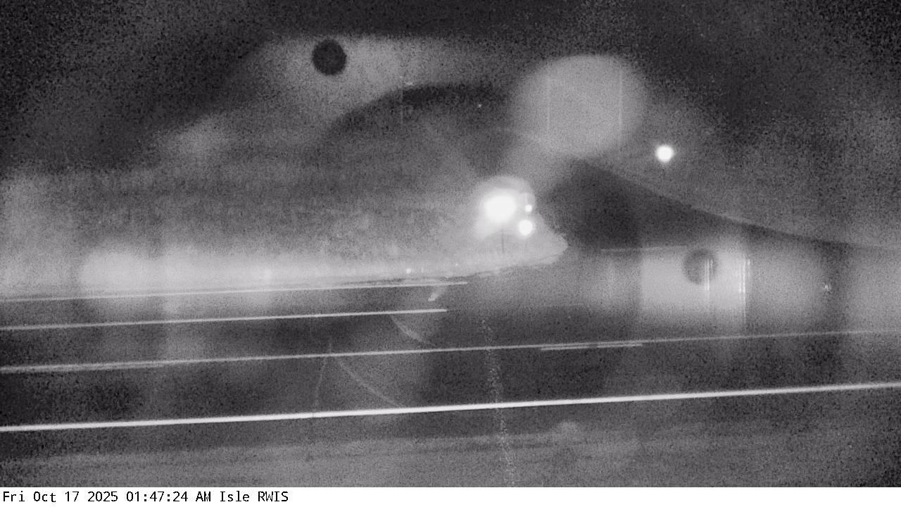 Traffic Cam Isle: MN 27: T.H.47 - MP 89.0): T.H.47 - MP 89.0) View