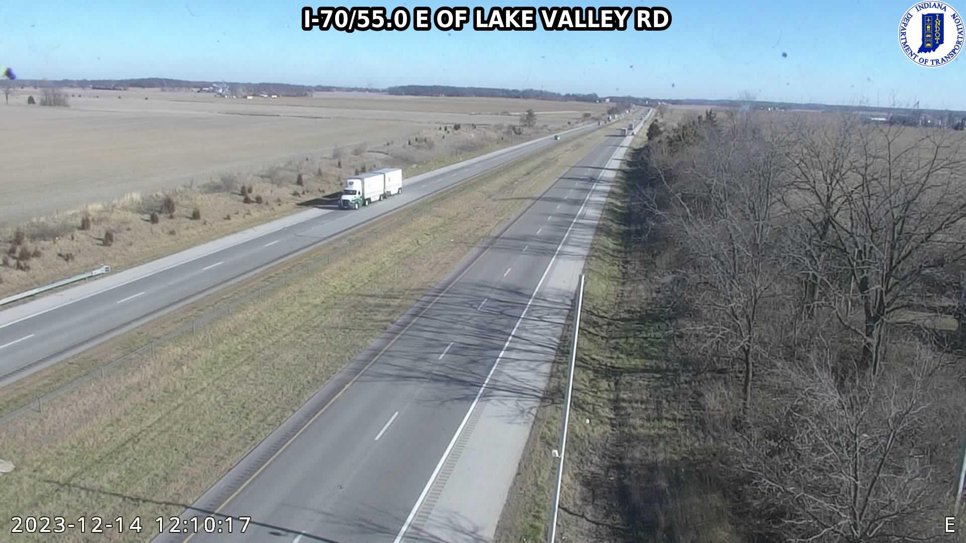 Traffic Cam Crown Center: I-70: I-70/55.0 E OF LAKE VALLEY RD: I-70/55.0 E OF LAKE VALLEY RD