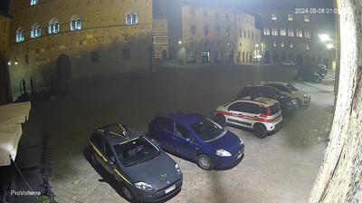 Preview delle webcam di Volterra: Piazza dei Priori
