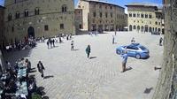 Last daylight view from Volterra: Piazza dei Priori