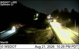 Traffic Cam Battle Ground: I-205 at MP 36.1: Salmon Creek