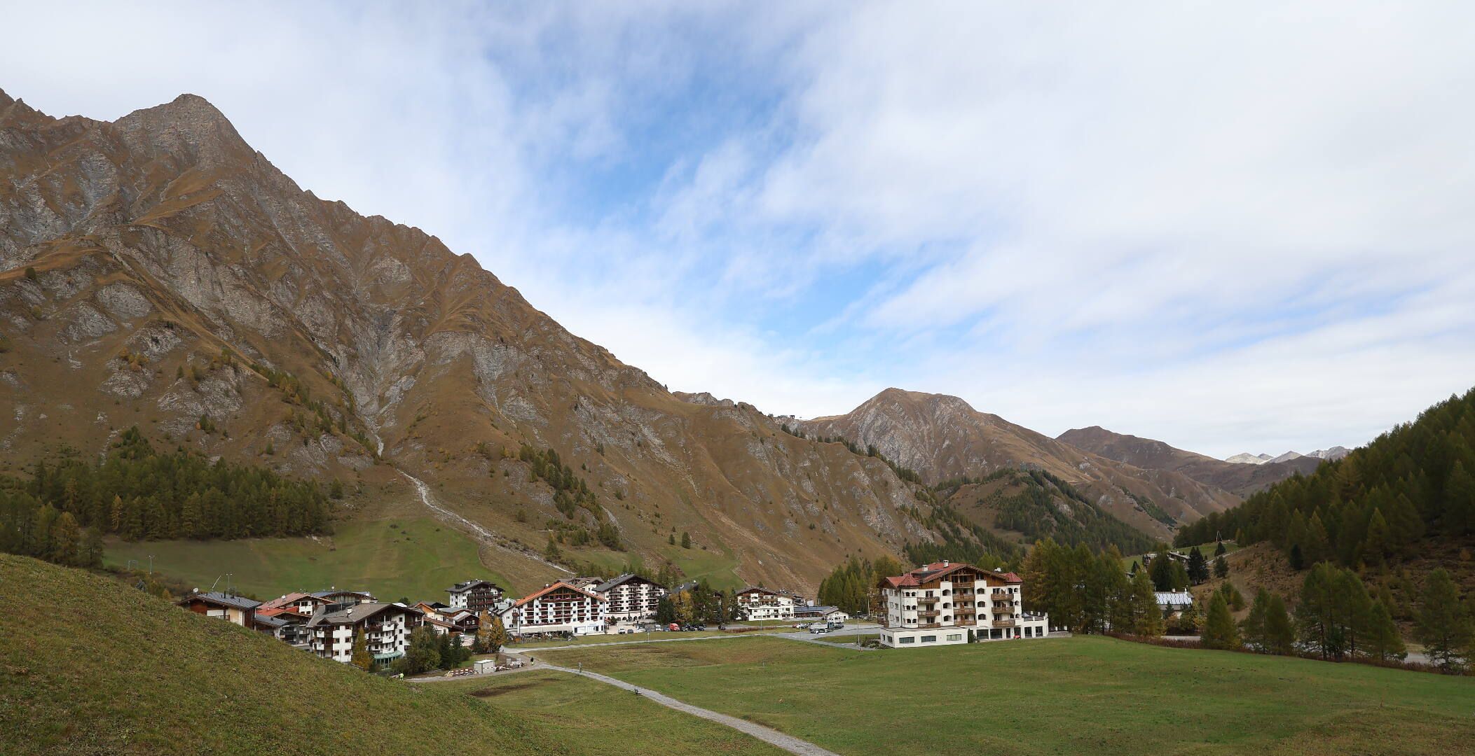 Samnaun: Samnaun-Dorf, Pra Grond - Samnaun-Dorf, Votlas - Samnaun-Dorf, Post - Trider Sattel - Piz Munschuns - Piz Ot