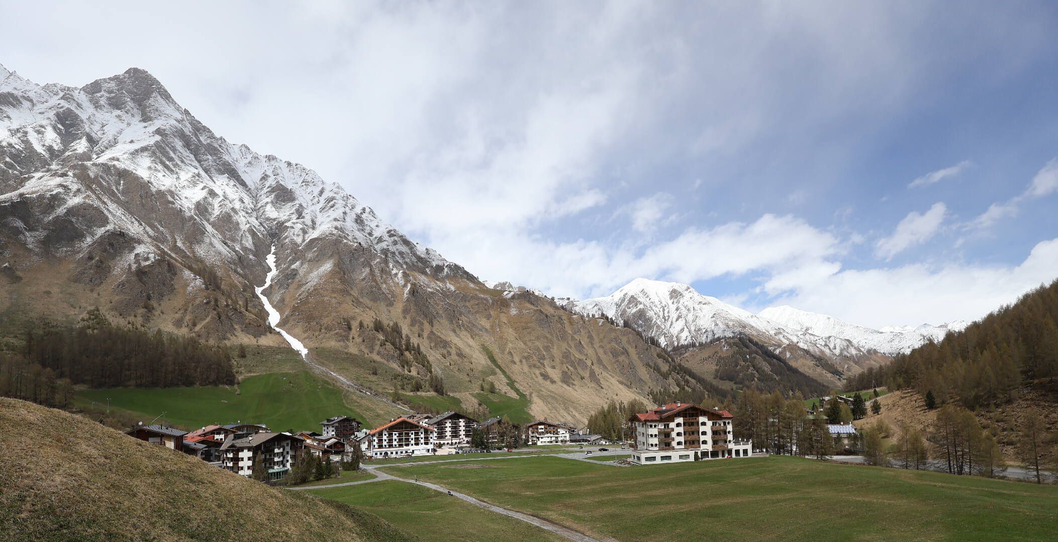 Samnaun: Samnaun-Dorf, Pra Grond - Samnaun-Dorf, Votlas - Samnaun-Dorf, Post - Trider Sattel - Piz Munschuns - Piz Ot