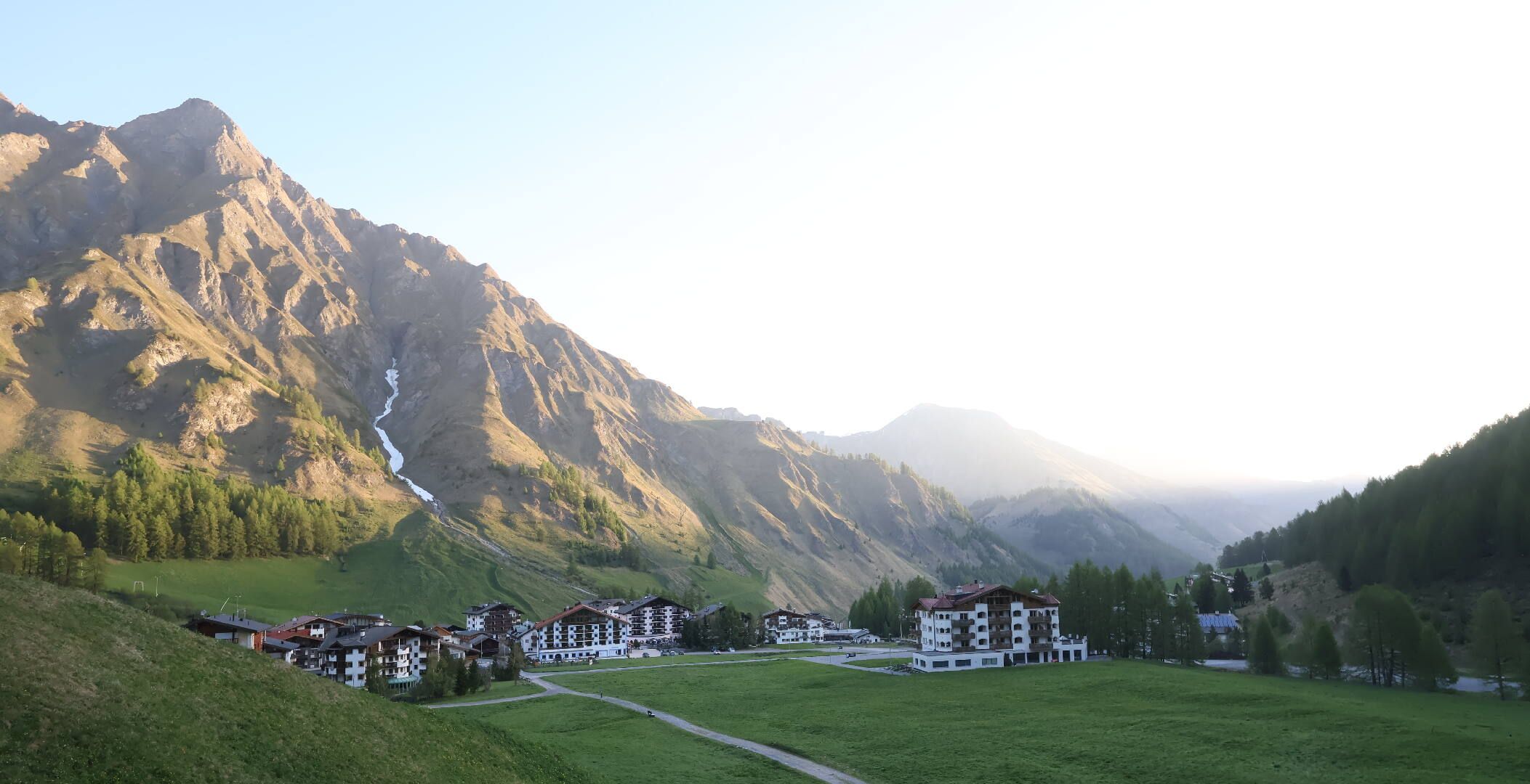 Samnaun: Samnaun-Dorf, Pra Grond - Samnaun-Dorf, Votlas - Samnaun-Dorf, Post - Trider Sattel - Piz Munschuns - Piz Ot