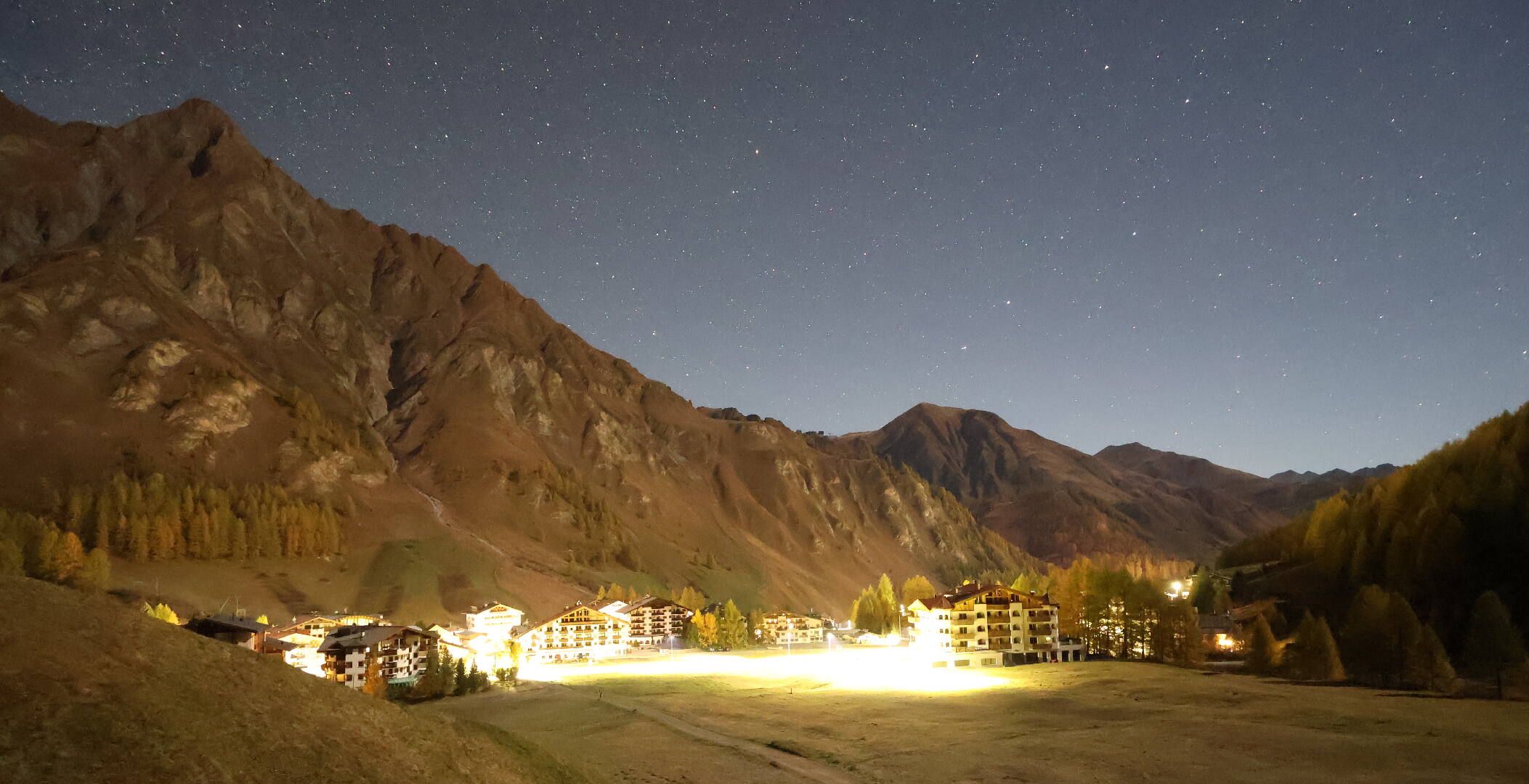 Samnaun: Samnaun-Dorf, Pra Grond - Samnaun-Dorf, Votlas - Samnaun-Dorf, Post - Trider Sattel - Piz Munschuns - Piz Ot