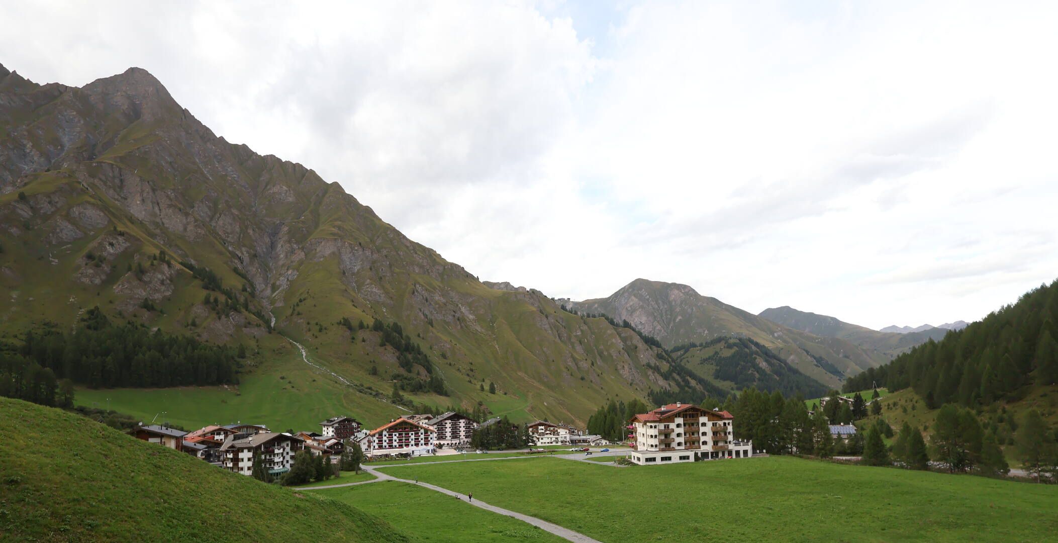 Samnaun: Samnaun-Dorf, Pra Grond - Samnaun-Dorf, Votlas - Samnaun-Dorf, Post - Trider Sattel - Piz Munschuns - Piz Ot