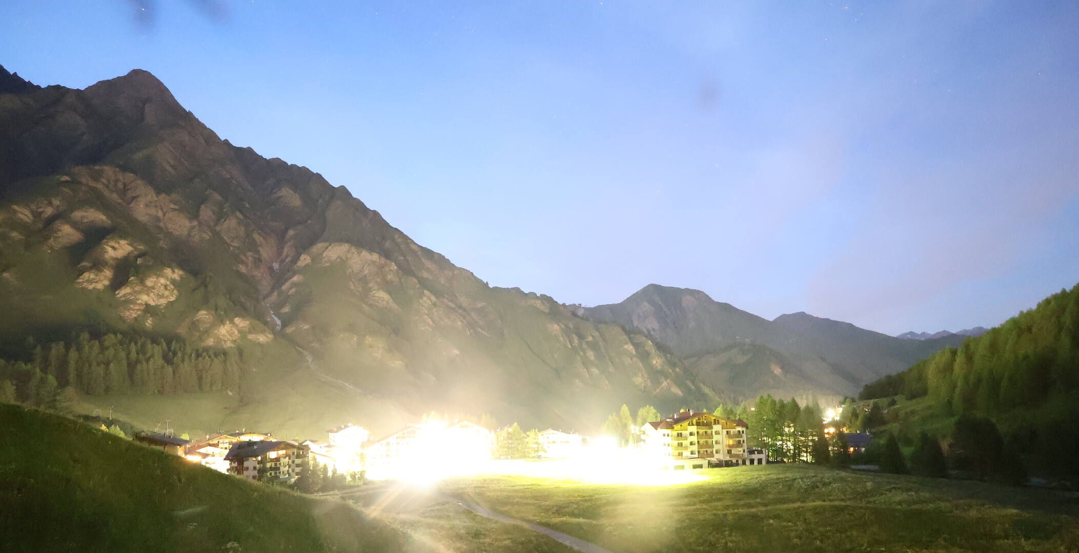 Samnaun: Samnaun-Dorf, Pra Grond - Samnaun-Dorf, Votlas - Samnaun-Dorf, Post - Trider Sattel - Piz Munschuns - Piz Ot