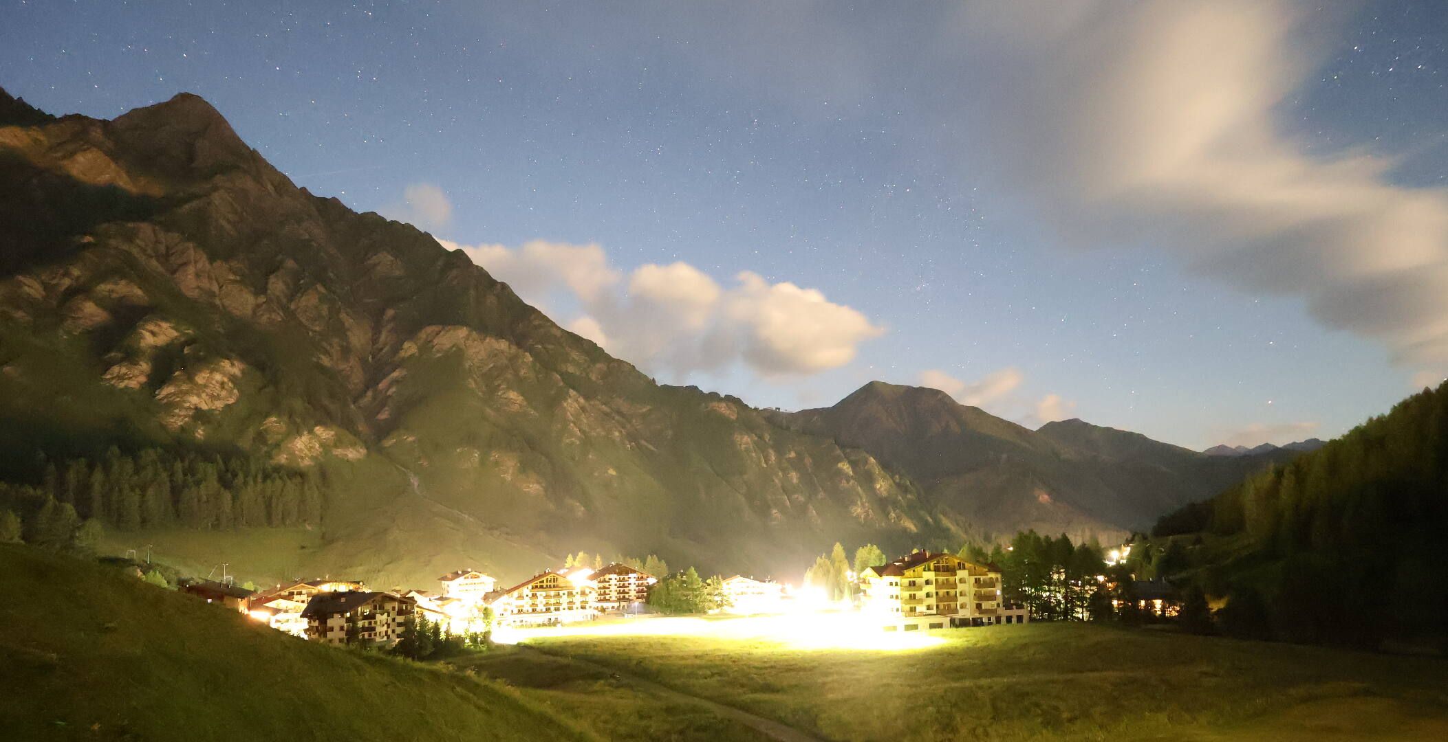 Samnaun: Samnaun-Dorf, Pra Grond - Samnaun-Dorf, Votlas - Samnaun-Dorf, Post - Trider Sattel - Piz Munschuns - Piz Ot