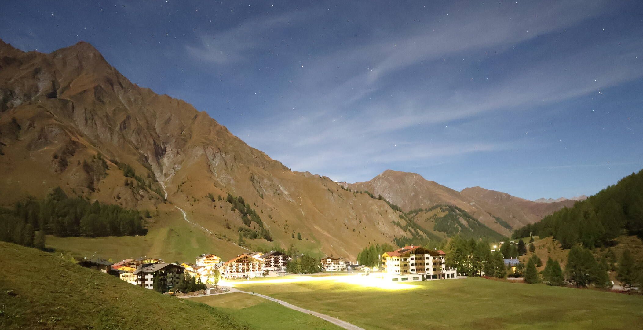 Samnaun: Samnaun-Dorf, Pra Grond - Samnaun-Dorf, Votlas - Samnaun-Dorf, Post - Trider Sattel - Piz Munschuns - Piz Ot