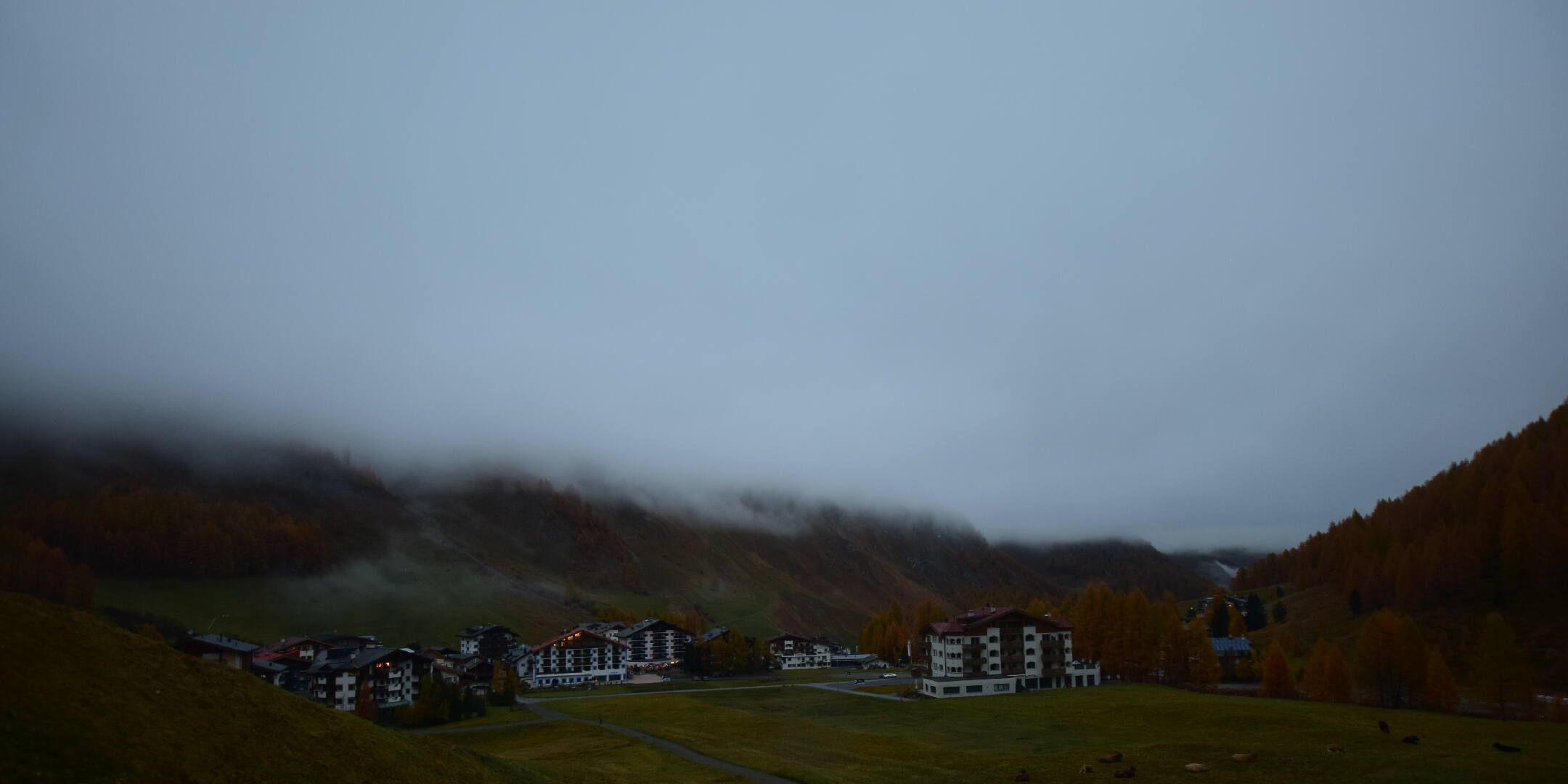 Samnaun: Samnaun-Dorf, Pra Grond - Samnaun-Dorf, Votlas - Samnaun-Dorf, Post - Trider Sattel - Piz Munschuns - Piz Ot