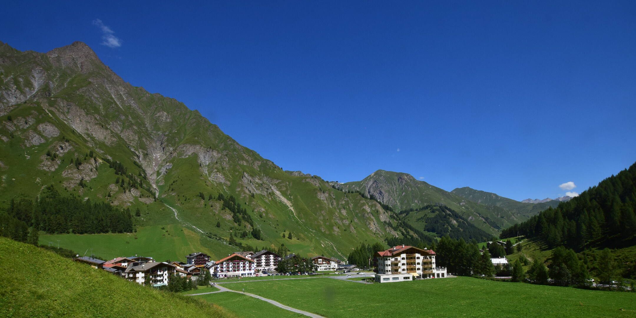 Samnaun: Samnaun-Dorf, Pra Grond - Samnaun-Dorf, Votlas - Samnaun-Dorf, Post - Trider Sattel - Piz Munschuns - Piz Ot