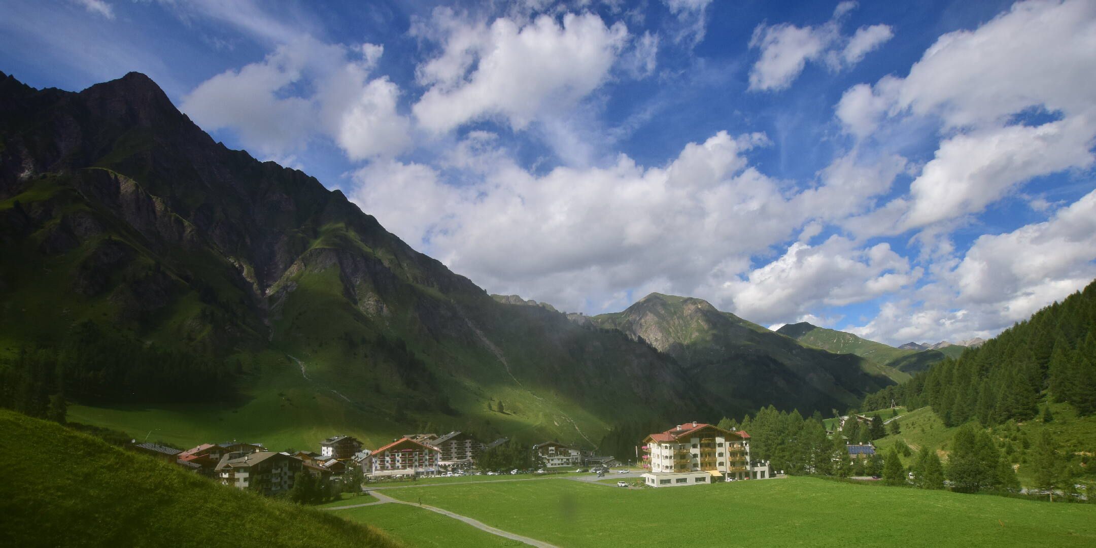 Samnaun: Samnaun-Dorf, Pra Grond - Samnaun-Dorf, Votlas - Samnaun-Dorf, Post - Trider Sattel - Piz Munschuns - Piz Ot