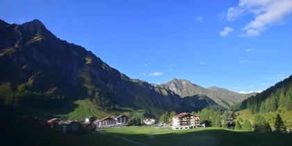 Samnaun: Samnaun-Dorf, Pra Grond - Samnaun-Dorf, Votlas - Samnaun-Dorf, Post - Trider Sattel - Piz Munschuns - Piz Ot