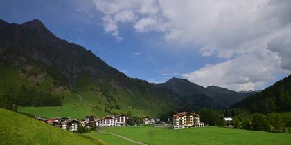 Samnaun: Samnaun-Dorf, Pra Grond - Samnaun-Dorf, Votlas - Samnaun-Dorf, Post - Trider Sattel - Piz Munschuns - Piz Ot