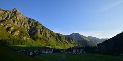 Samnaun: Samnaun-Dorf, Pra Grond - Samnaun-Dorf, Votlas - Samnaun-Dorf, Post - Trider Sattel - Piz Munschuns - Piz Ot