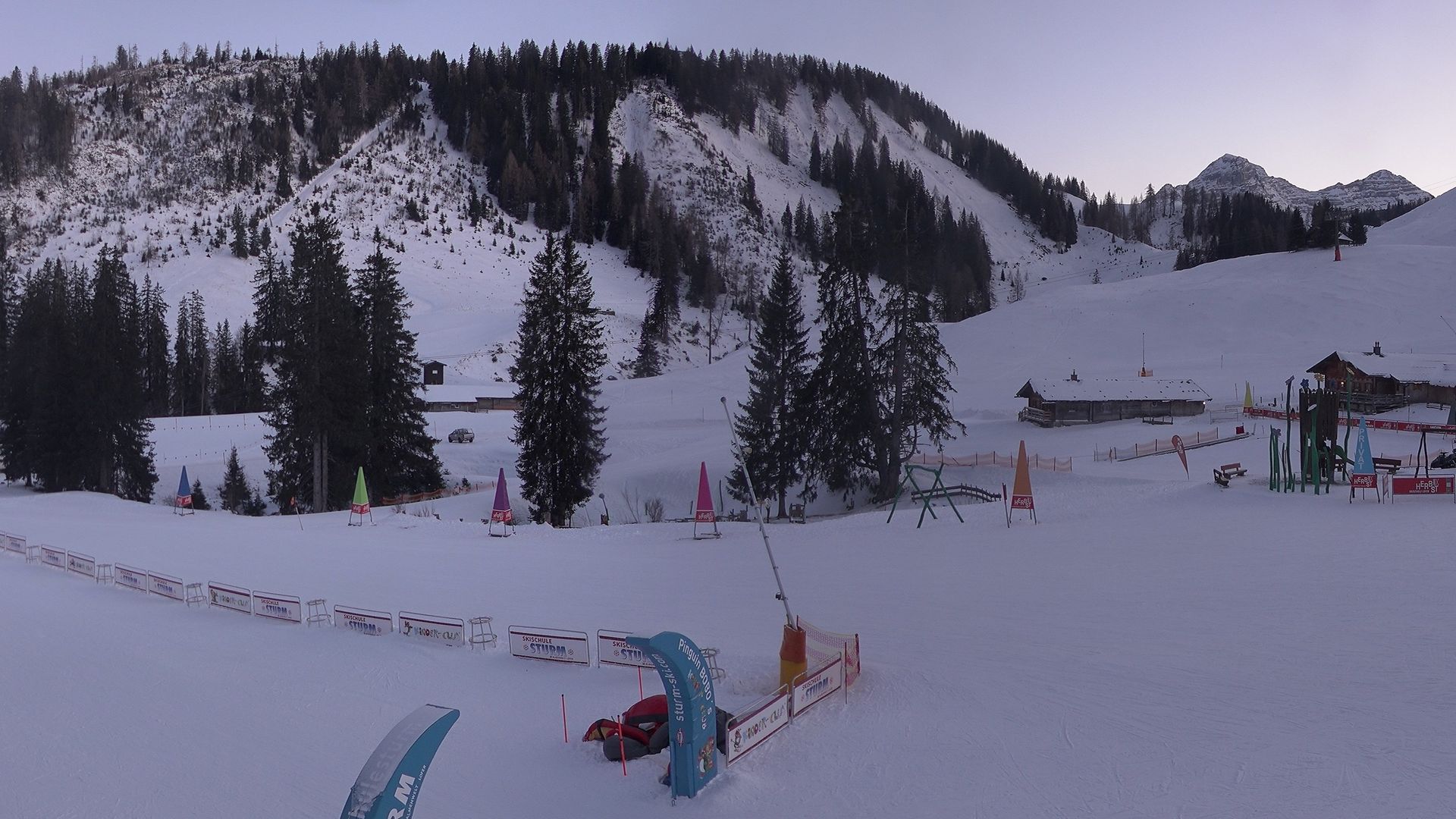 Traffic Cam Gemeinde Sankt Martin bei Lofer: Lofer Skigebiet