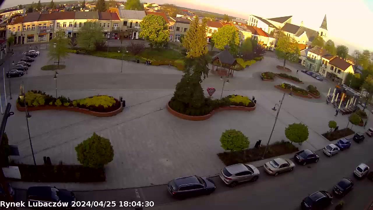 Lubaczow Square: Scenic Landscape Webcam