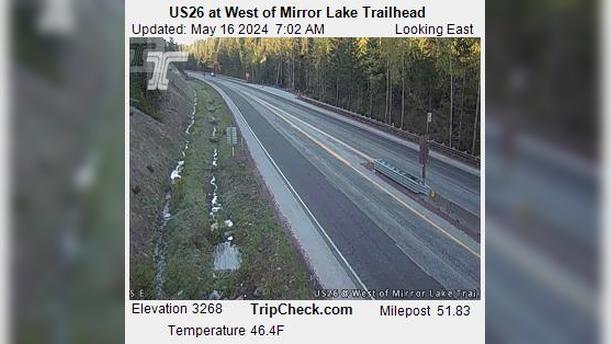 Traffic Cam Government Camp: US26 at West of Mirror Lake Trailhead