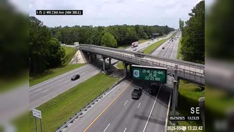 Traffic Cam Gainesville: I-75 @ MM 388.6 - NW 23rd Ave