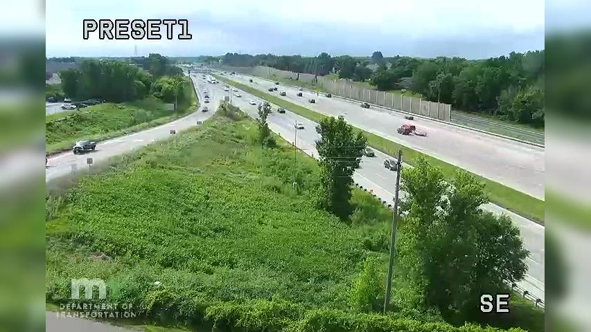 Traffic Cam Maple Grove: I-94 WB @ Weaver Lake Rd