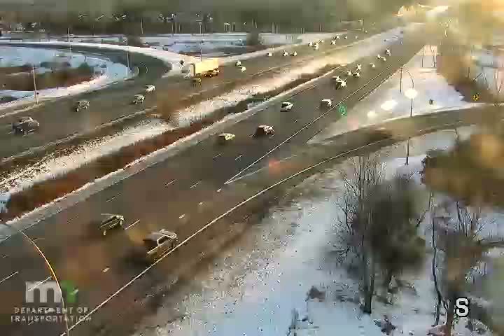 Traffic Cam Woodbury: I-494 WB @ Lake Rd