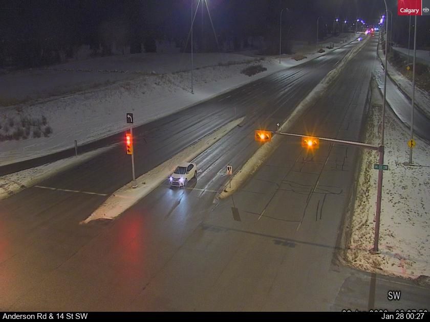 Traffic Cam Southwood: Anderson Road - 14 Street SW