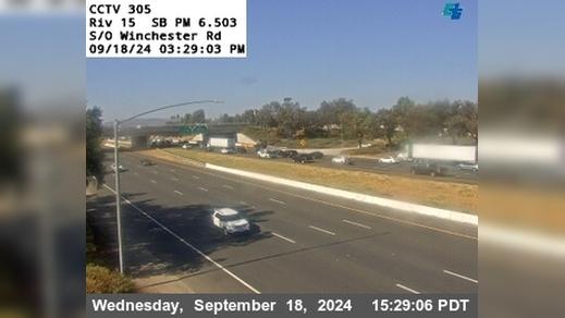 Traffic Cam North Jefferson › South: I-15 : (305) S/O Winchester Rd