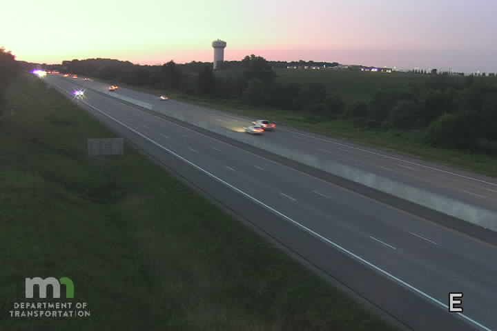 Traffic Cam St. Michael: I-94: I-94 WB E of Co Rd 37 (MP 203)
