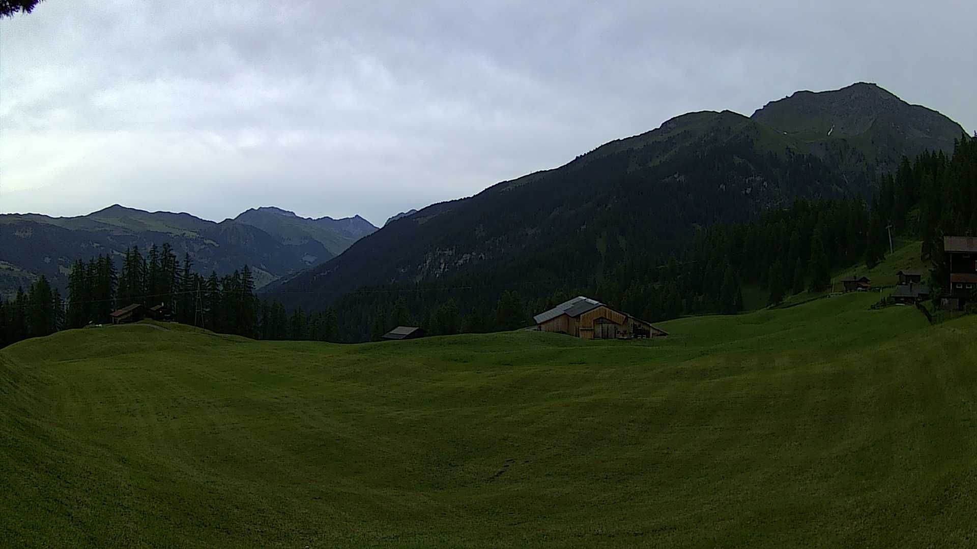 Tschiertschen-Praden › Osten