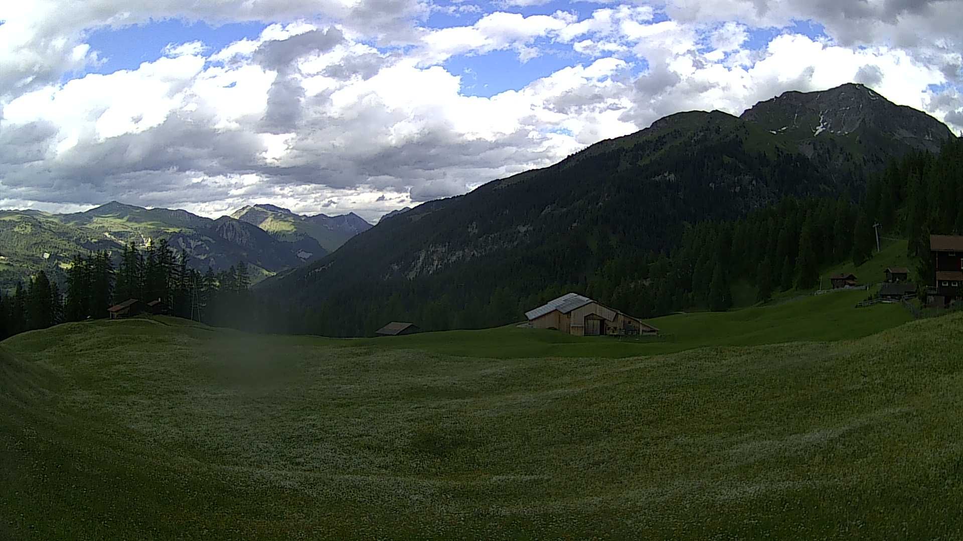 Tschiertschen-Praden › Osten